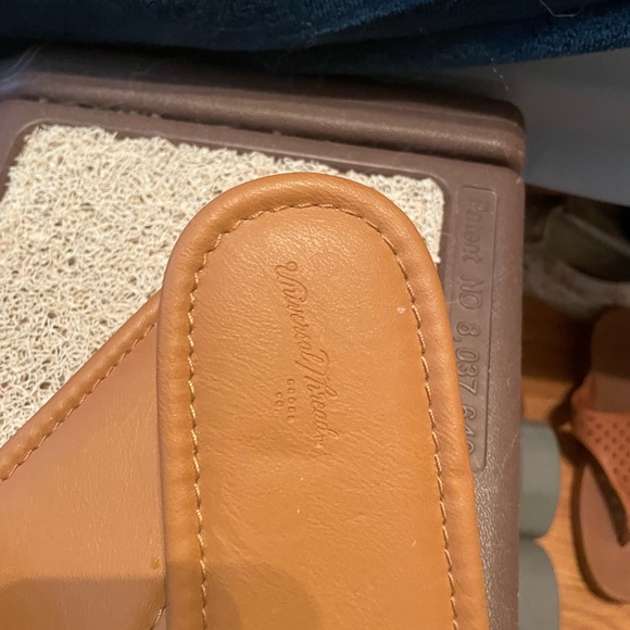 Adorable Sandals - Picture 2 of 6